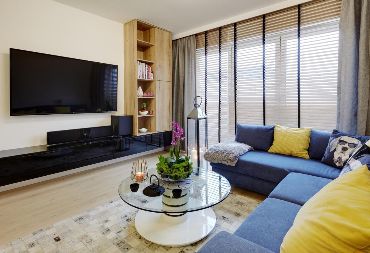 Seven Heaven Apartment Katowice Bagian luar foto