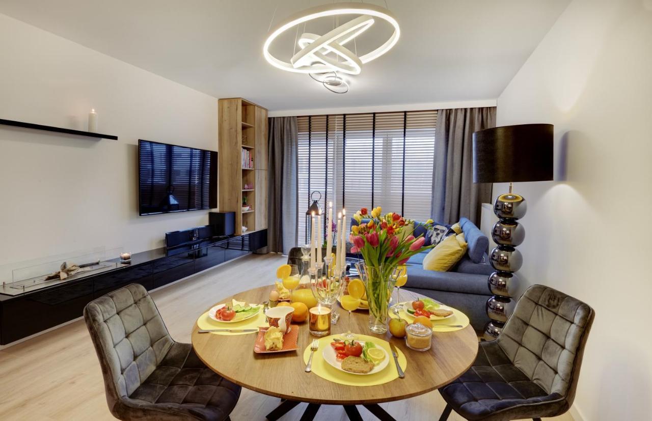 Seven Heaven Apartment Katowice Bagian luar foto